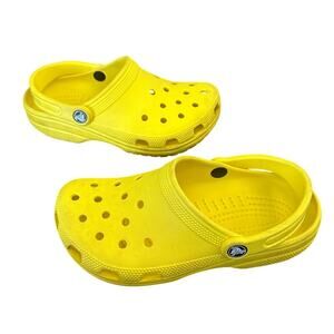 Crocs Size 6 Women Spongebob Bright Yellow Pool Summer School Slip On Clog Fest
